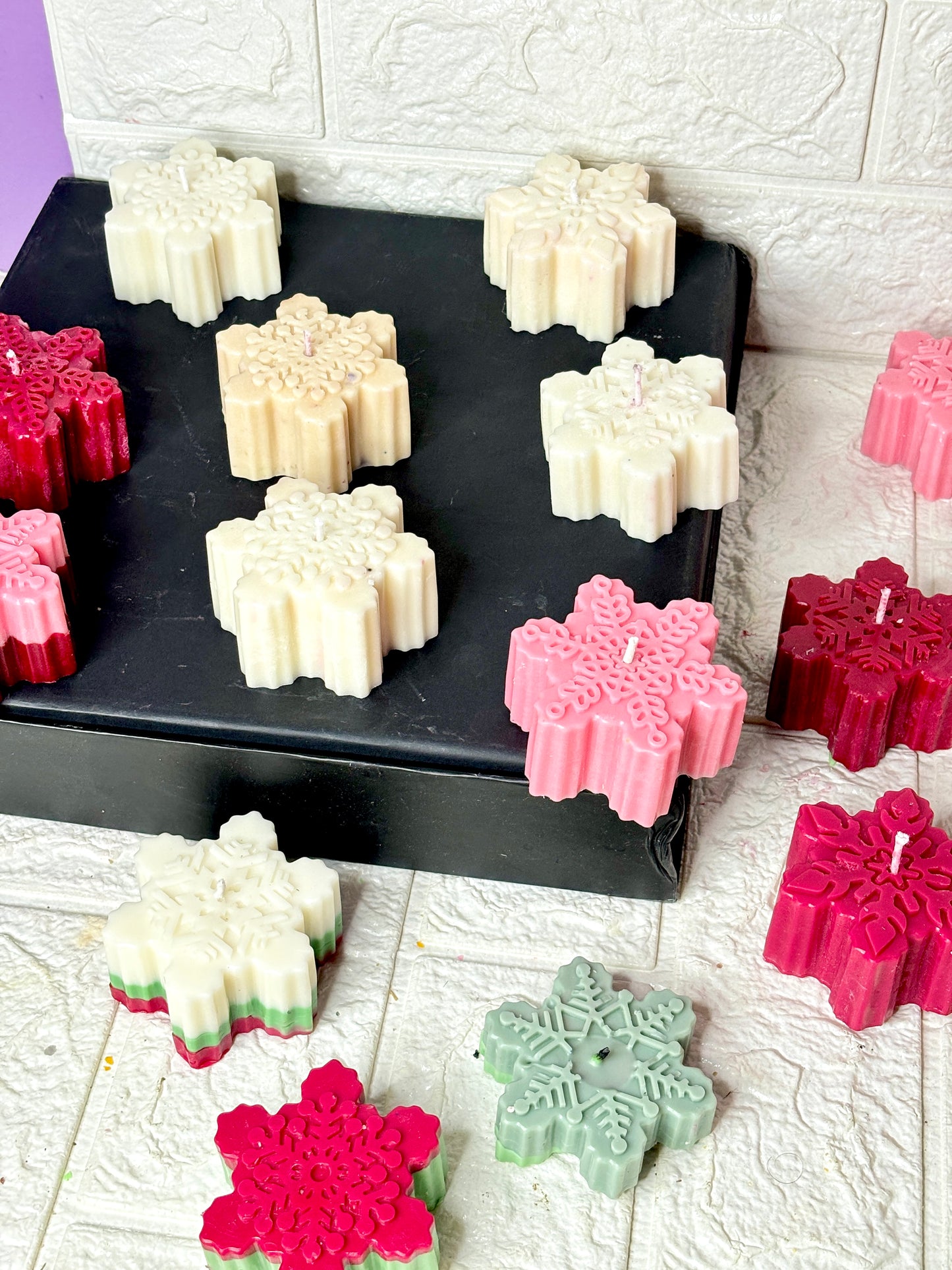 Snowflake candle