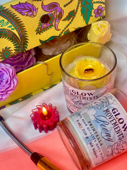 Glow movement peony candle
